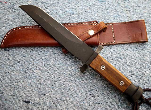 Argentine Military Leather Knife Scabbard Modelo AB-0200